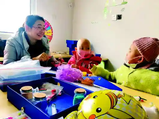 折翼天使在“中途”